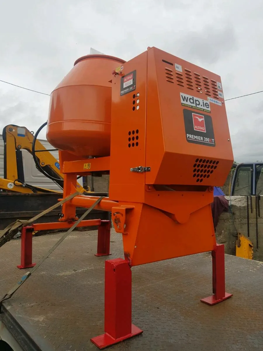Belle 200xt cement mixer new - Image 4