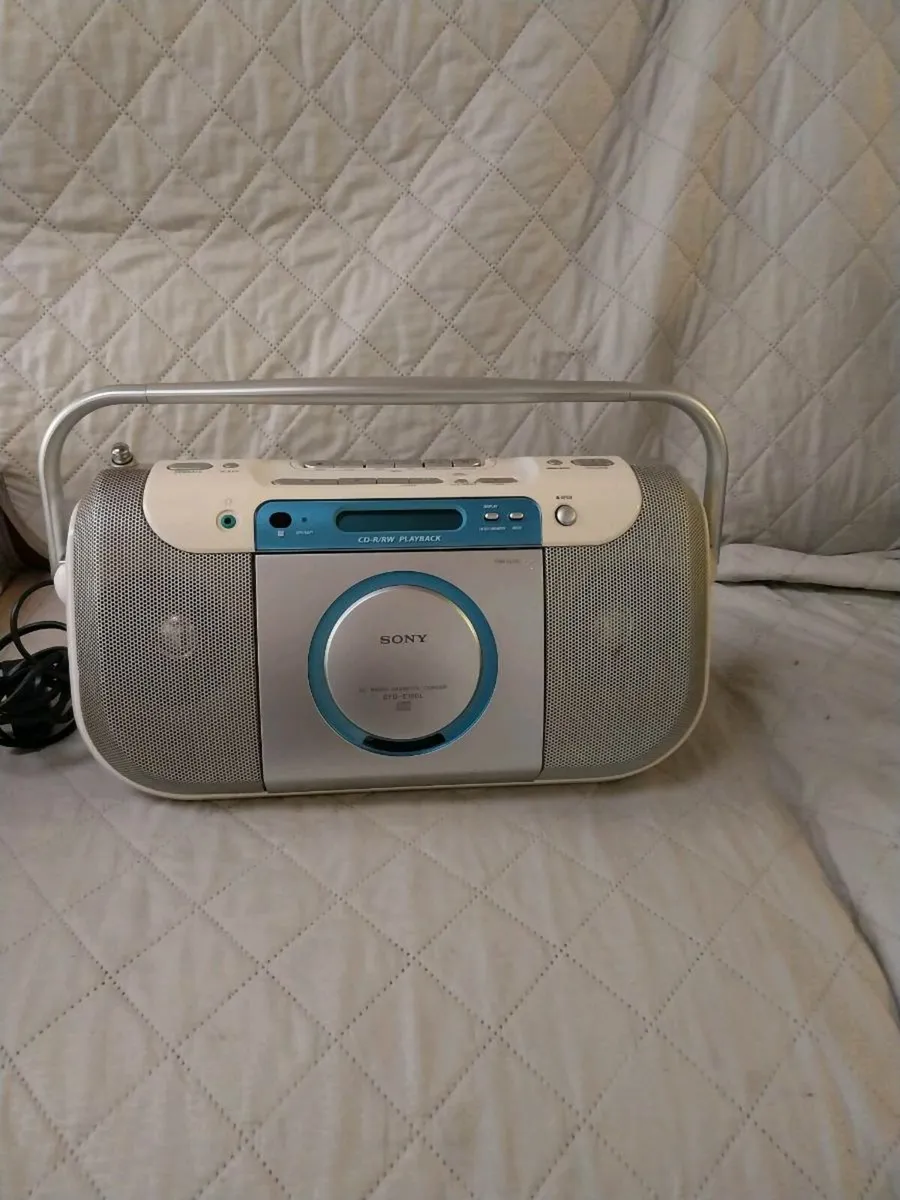 sony boombox - Image 1