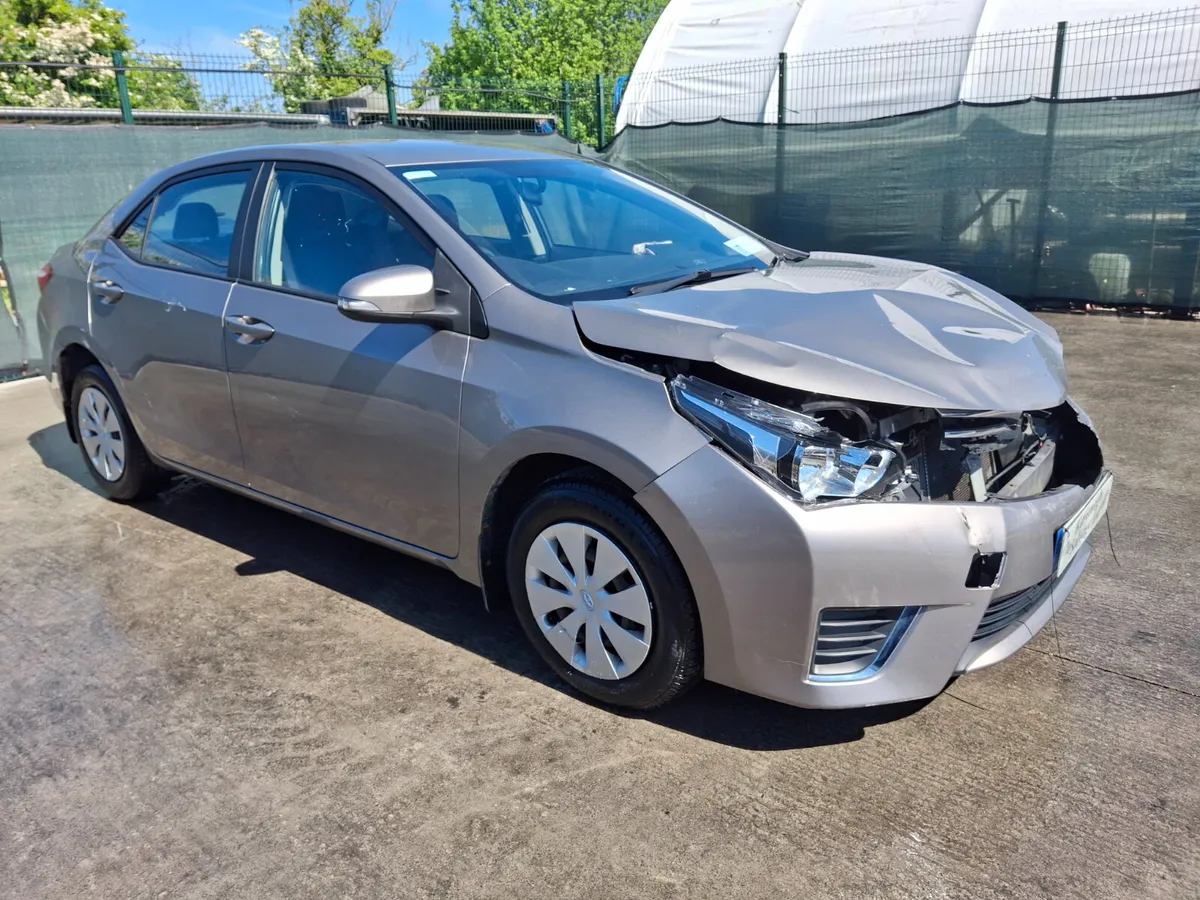 2014 Toyota Corolla 1.4 D4D - Image 4