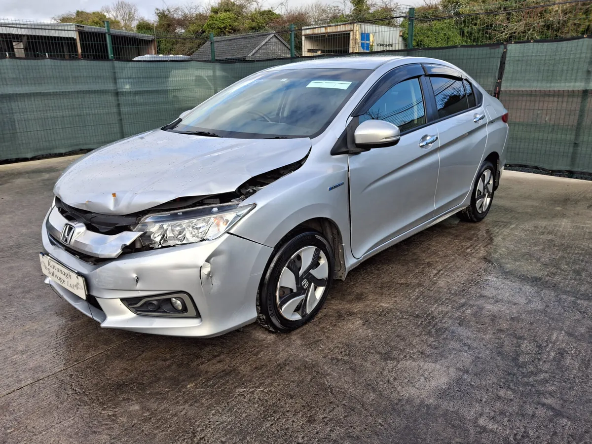 2015 Honda City Grace 1.5L Hybrid  Automatic - Image 2