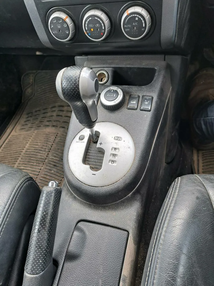 2008 Nissan x Trail - Image 2