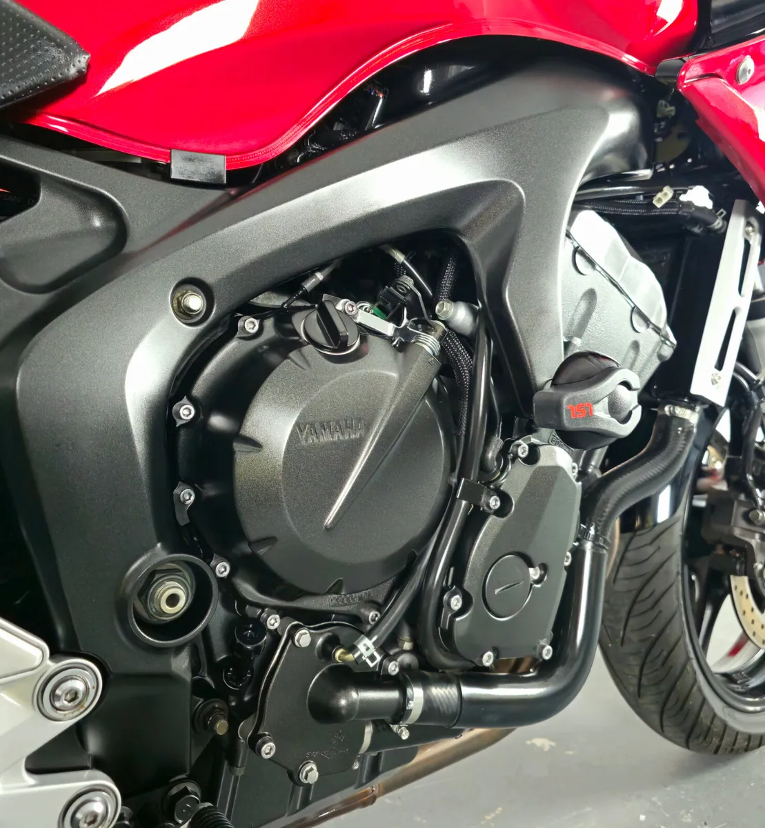 2006 Yamaha FZ6 - Image 3