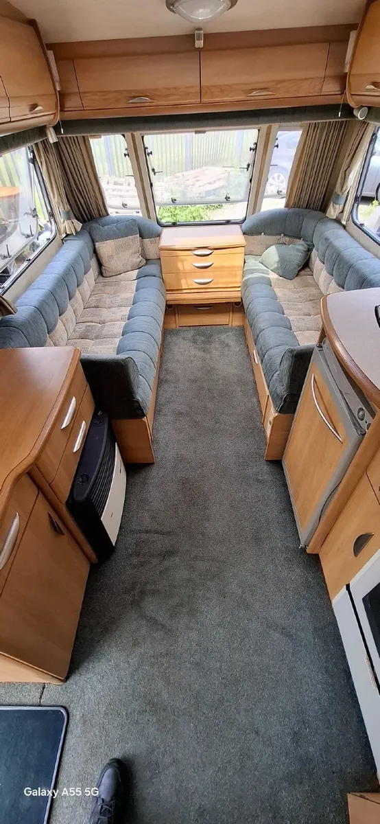 Caravan - Image 3