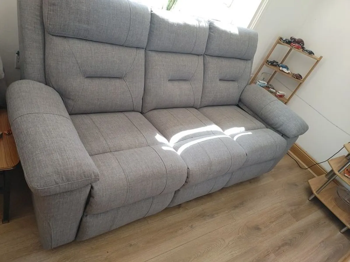 3 seater sofa - Image 4