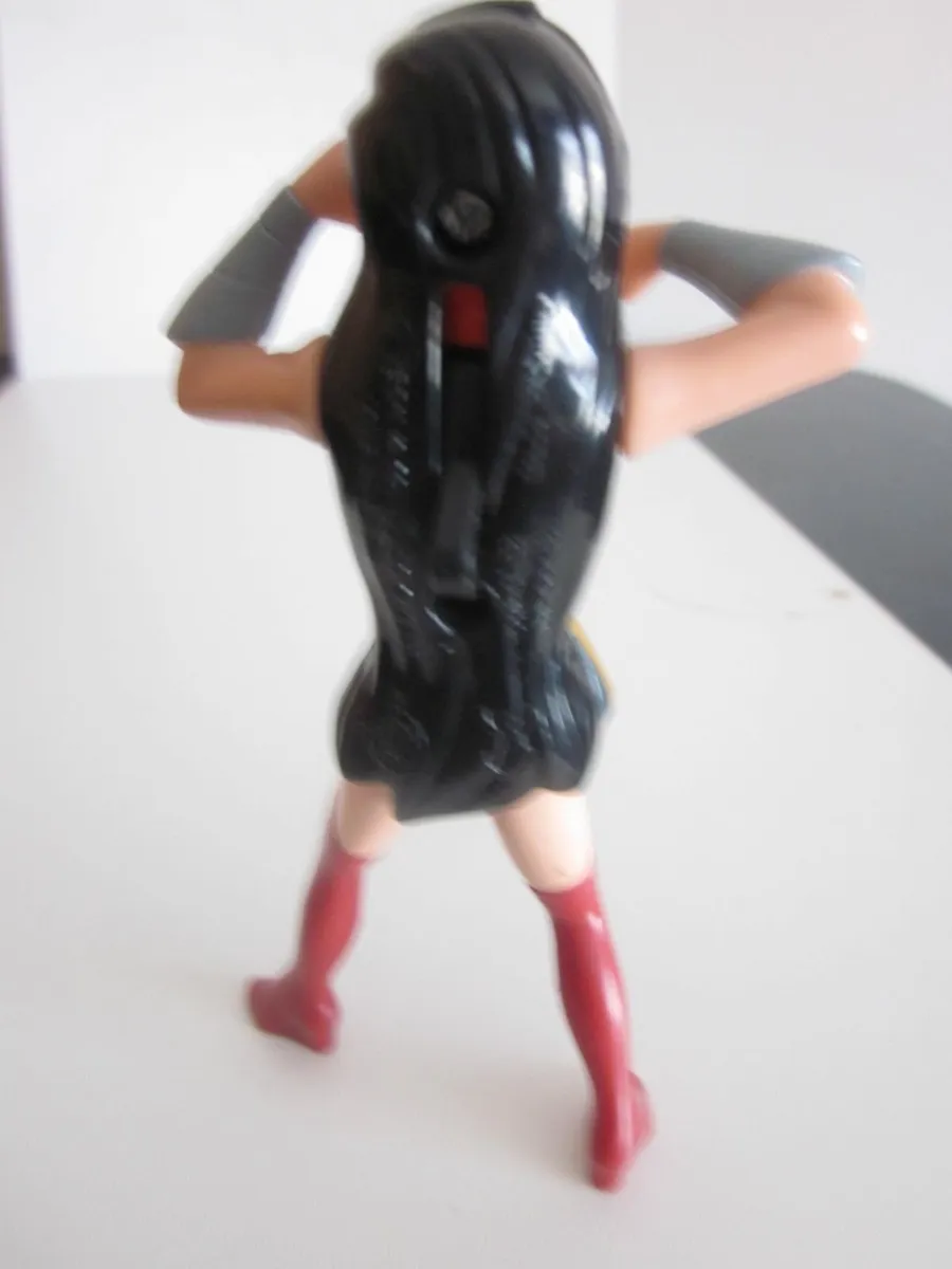 Burger King Wonder Woman Justice League 4.5" Fig. - Image 2