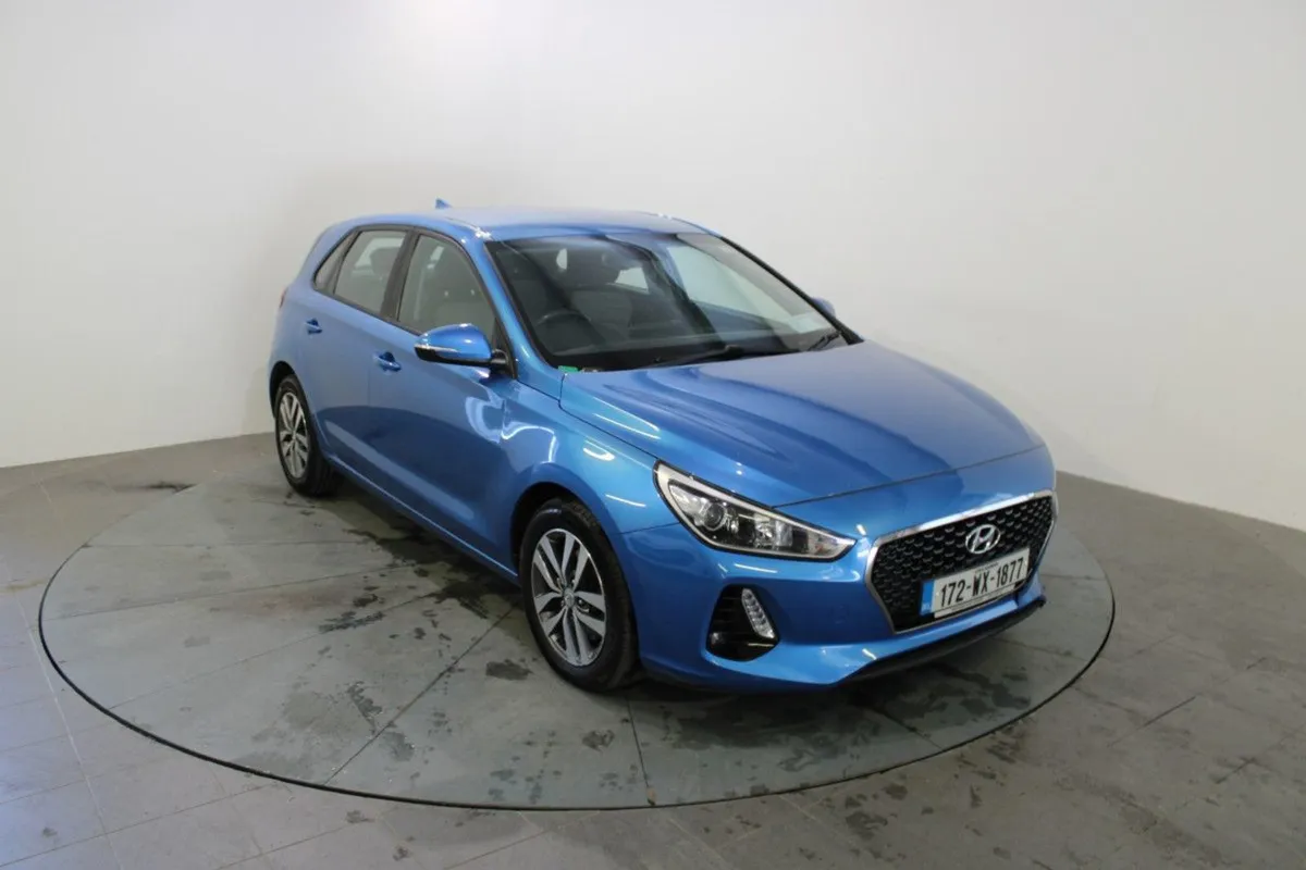 Hyundai i30 1.6 Diesel SE NAV - Image 1
