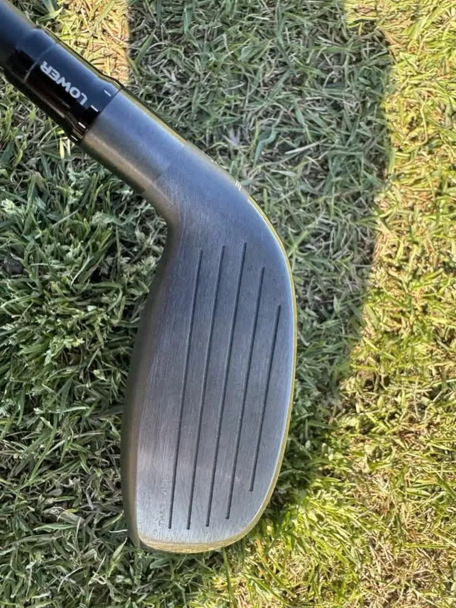 Taylormade Qi35 Rescue 4 - Image 2