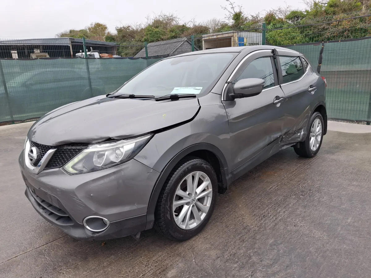 2015 Nissan Qashqai 1.5L Diesel - Image 3