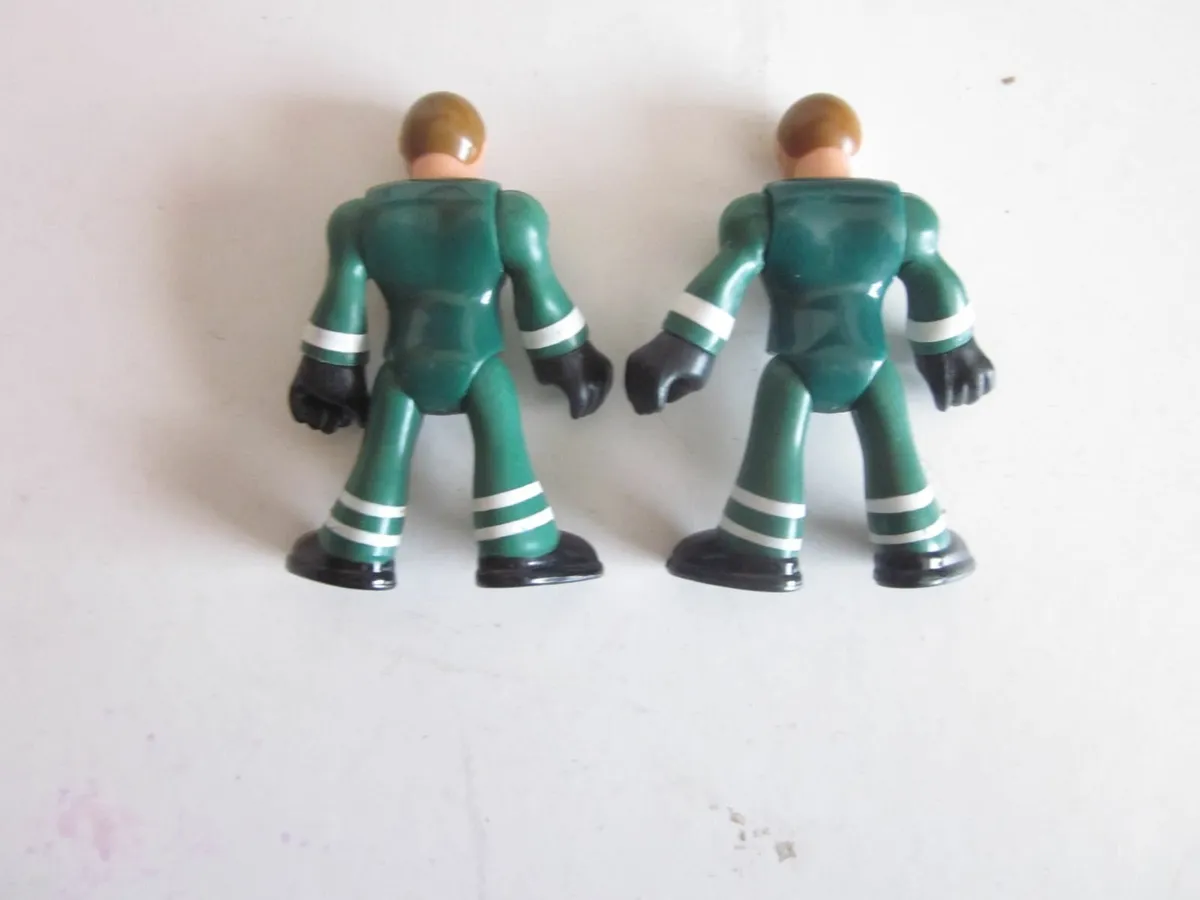 Two Fisher -Price Imaginext Paramedic Toy Figures - Image 2
