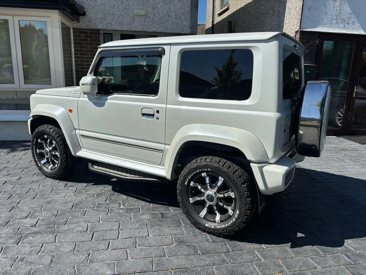 Suzuki Jimny - Image 4