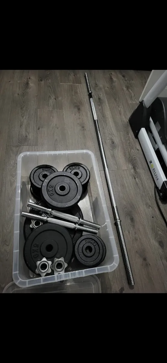 80kg Barbell & Dumbbell Set (Barely Used) - Image 2