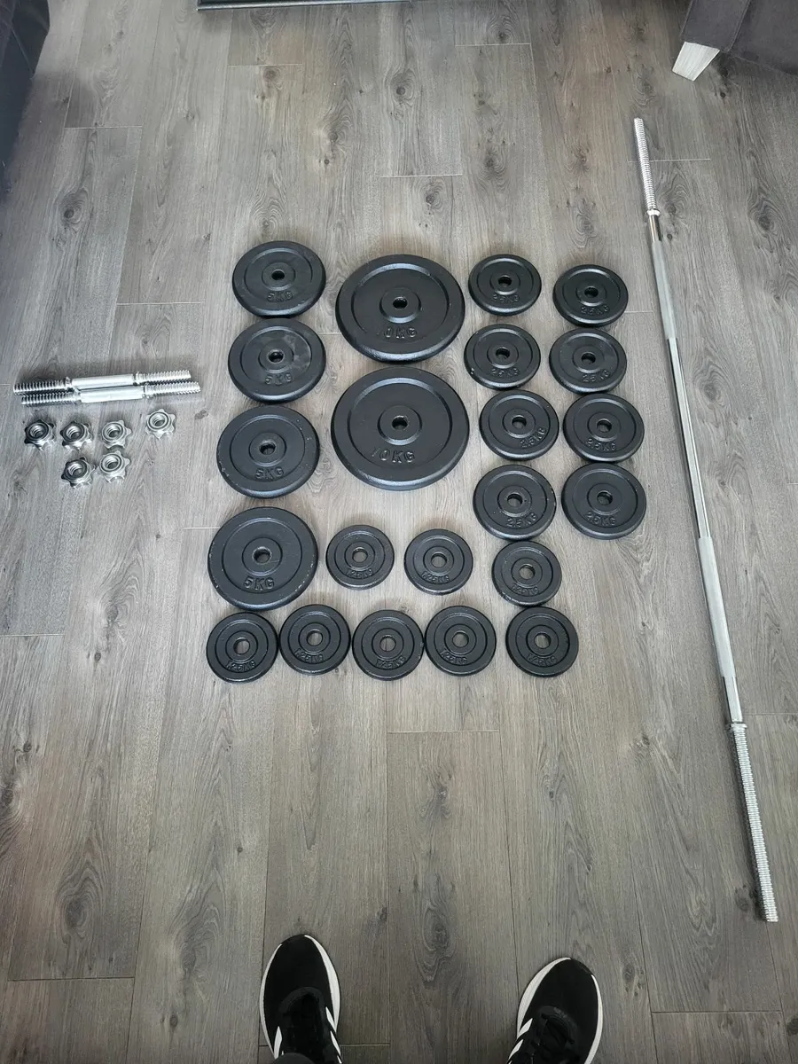 80kg Barbell & Dumbbell Set (Barely Used) - Image 3