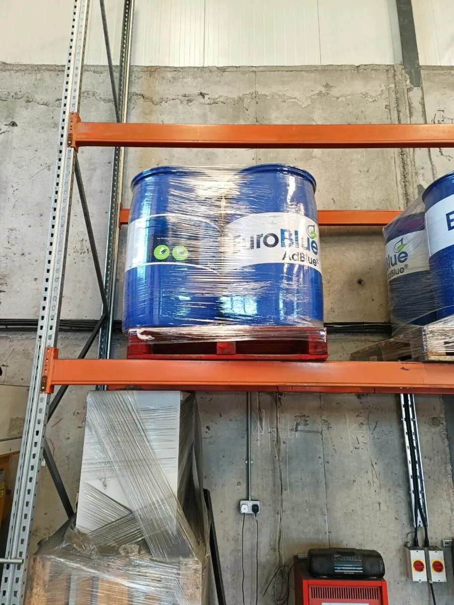 6 Blue Drums - Used at showjumping practice areas - Image 1
