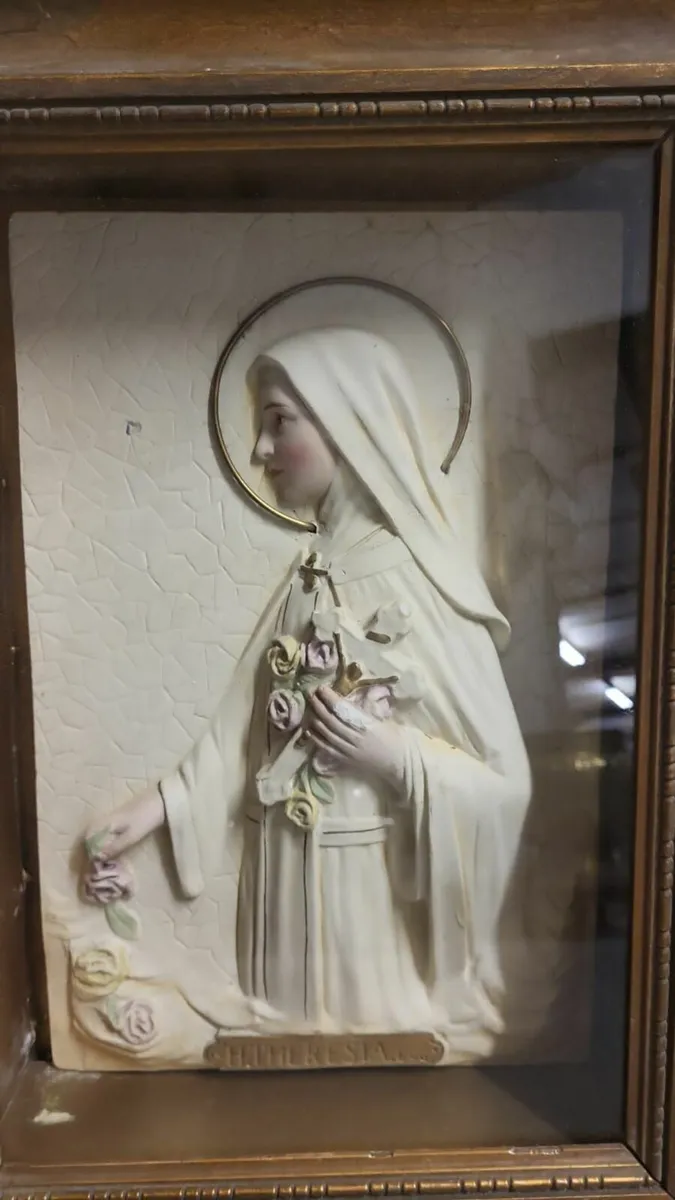 Late 19th century religious plaster plaque - Image 2