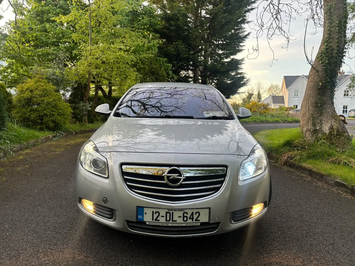 2012 Opel Insignia 2.0 CDTI 160PS Elite Eco . - Image 2
