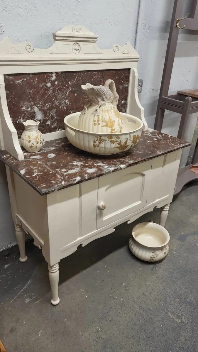 Early 1900s oak marble top wash stand - Image 1