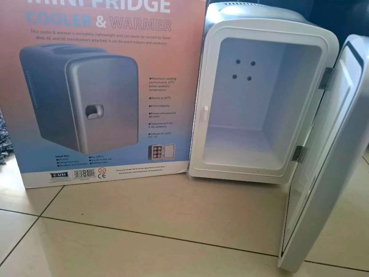 Mini Fridge - Image 2