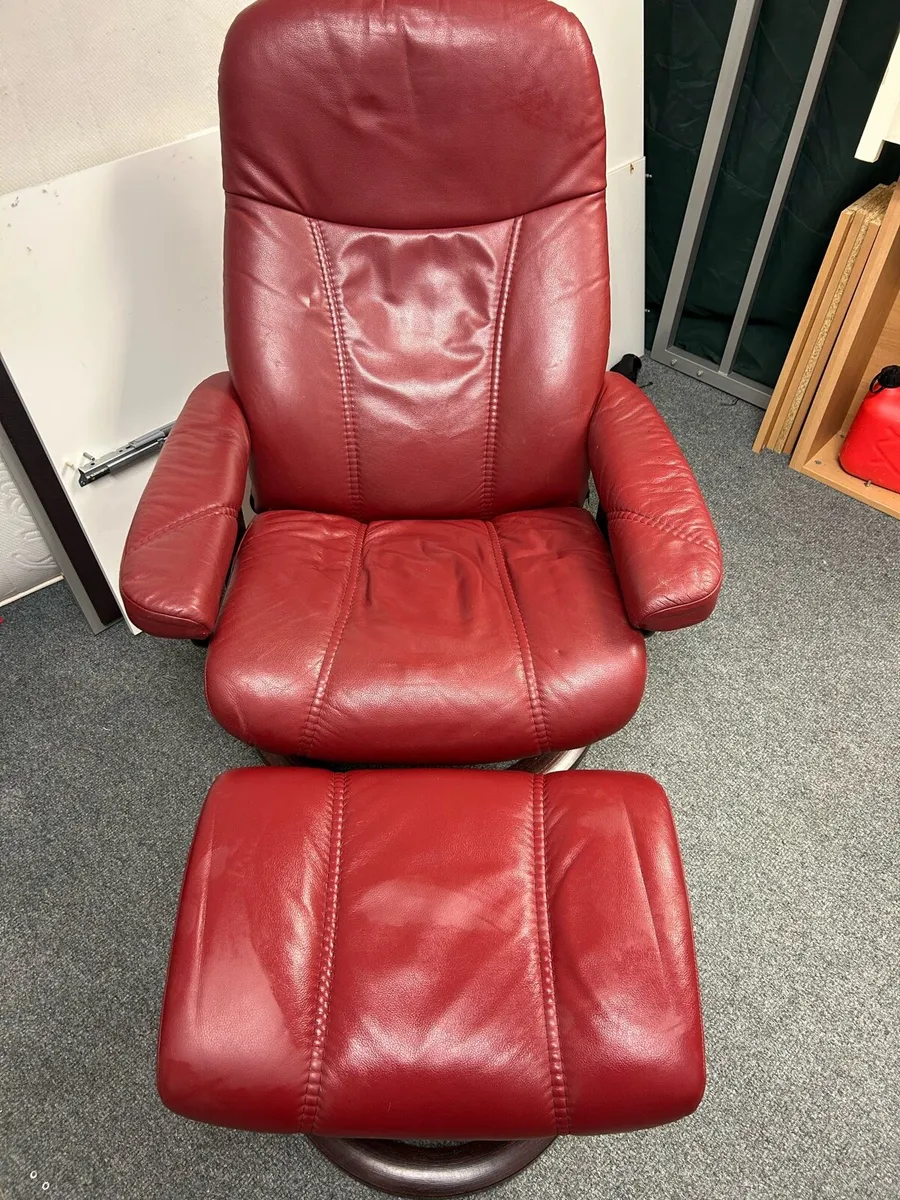 Stressless armchair and foot stool - Image 1