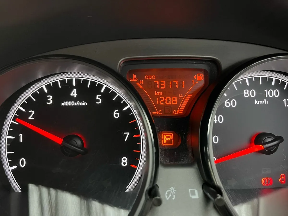 NISSAN NOTE 2019(192) AUTOMATIC FOR SALE - Image 2