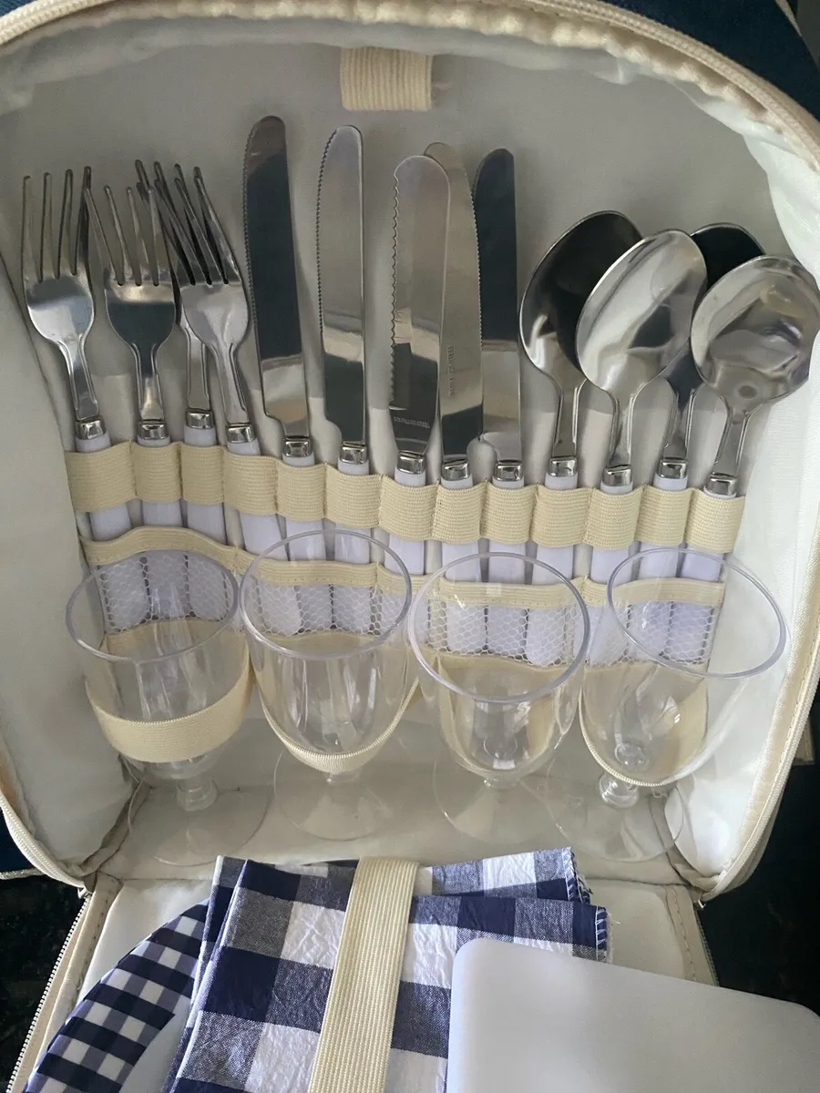 Picnic Knapsack - Image 2