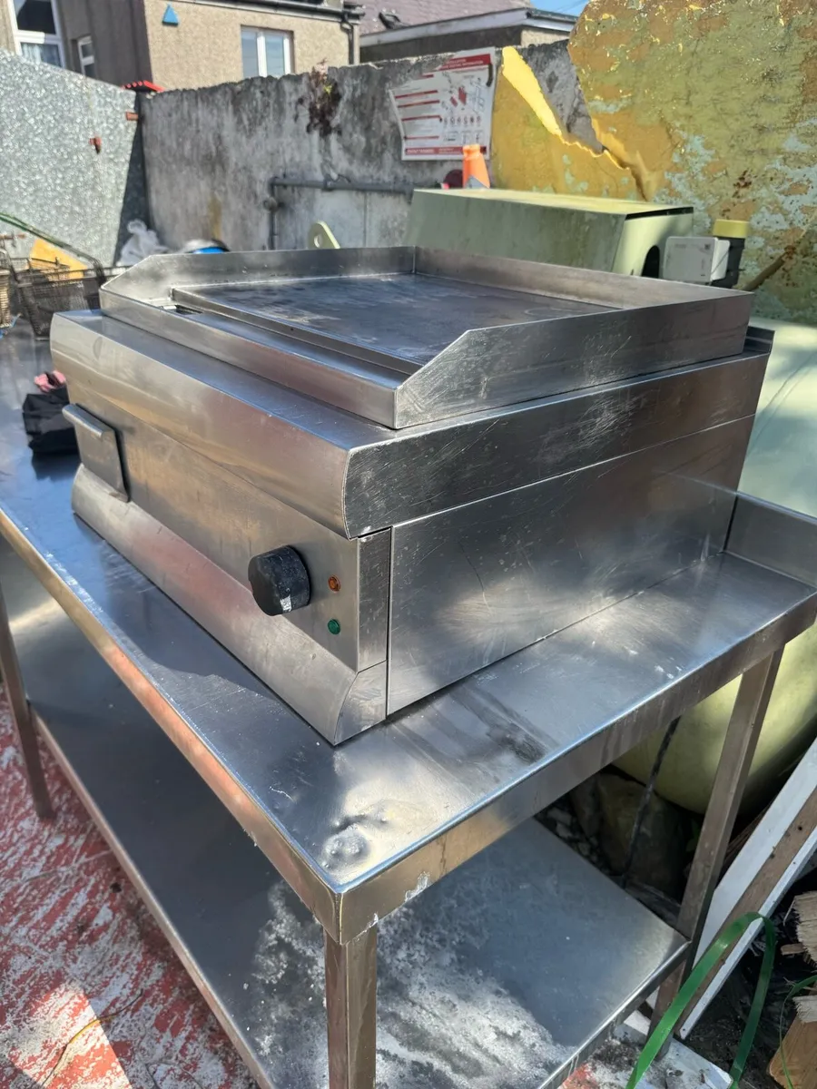 Lincat Electric Griddle - Image 4