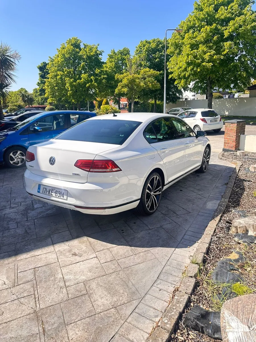 Volkswagen Passat Business Edition  TDI 2017 - Image 4