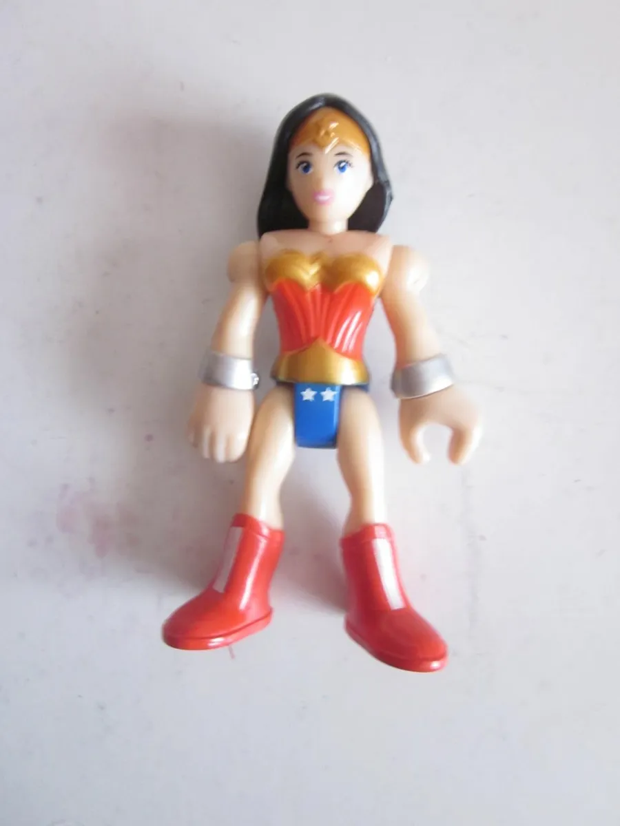 Wonder Woman Fisher-Price Imaginext Friends 3” Fig - Image 1