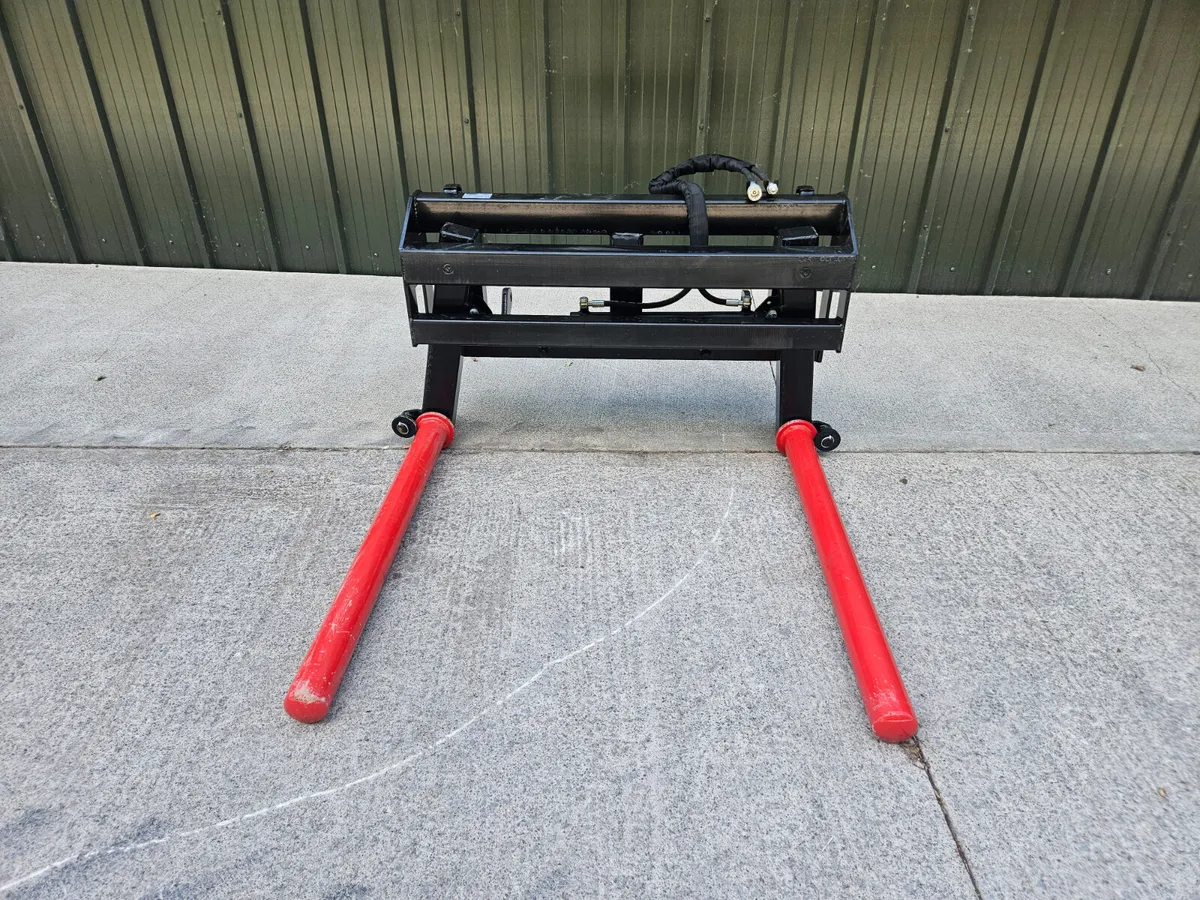 Rhino Bale stacker - Image 2