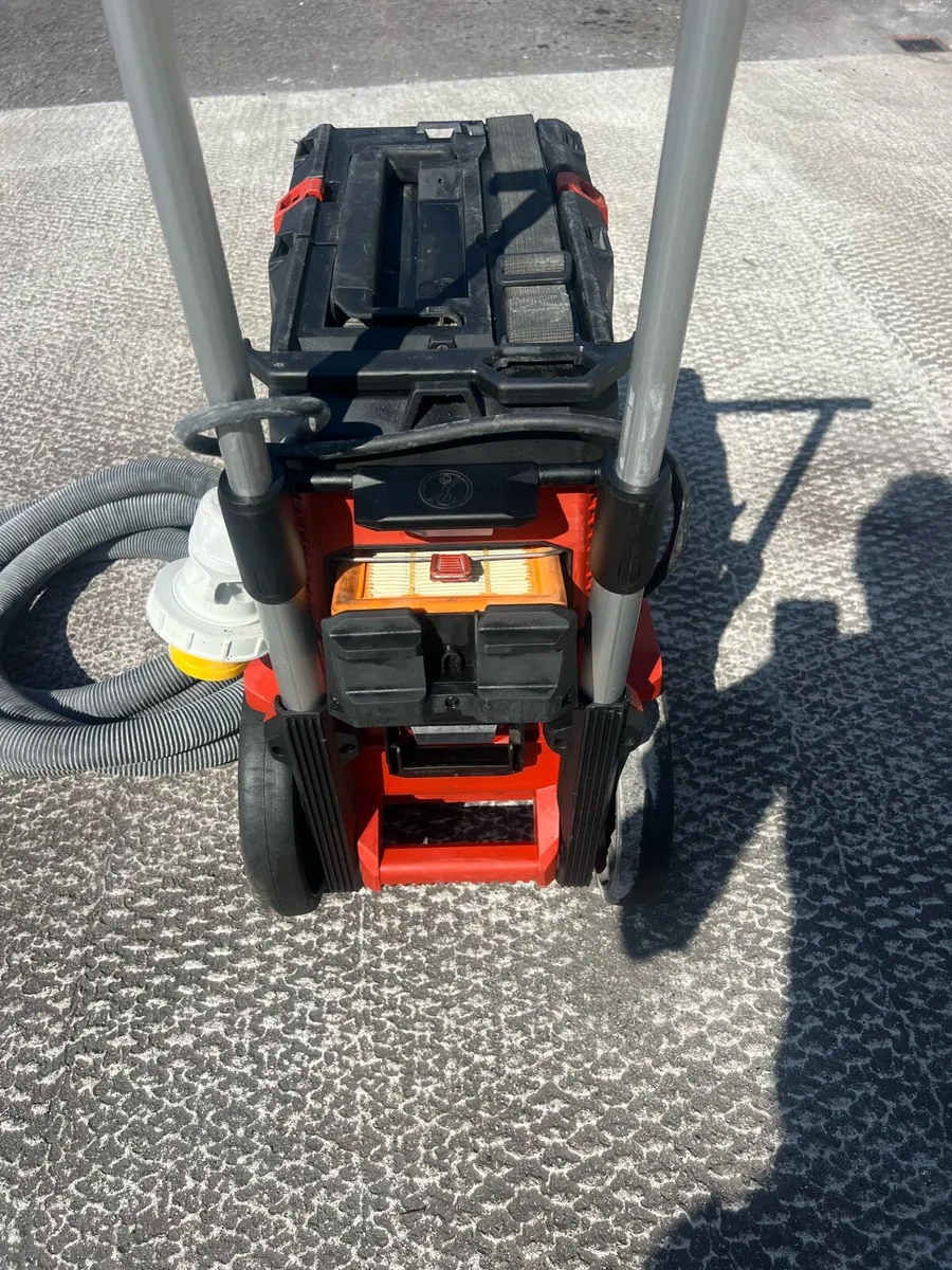 Hilti vacuum - Image 3