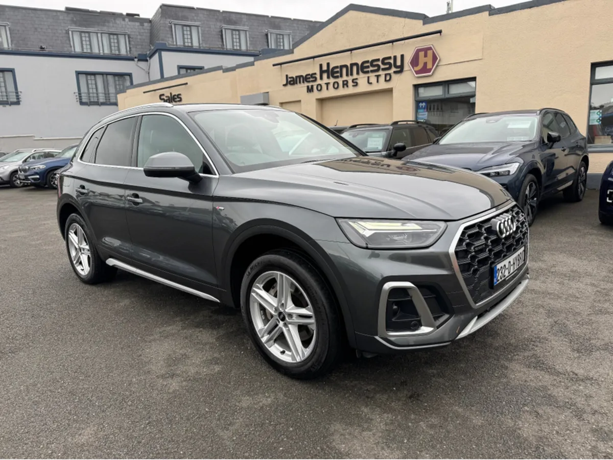 Audi Q5 S LINE 50 TFSI E QUATTRO *DEPOSIT TAKEN* - Image 1