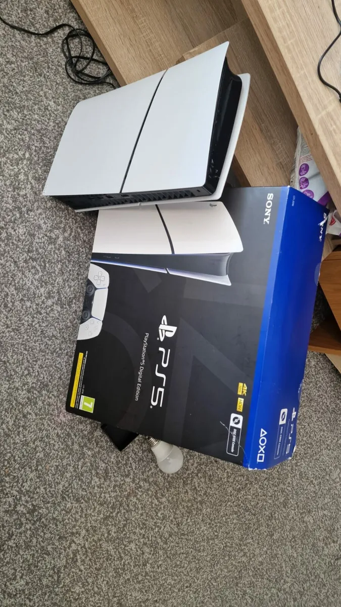 PlayStation PS5 - Image 2