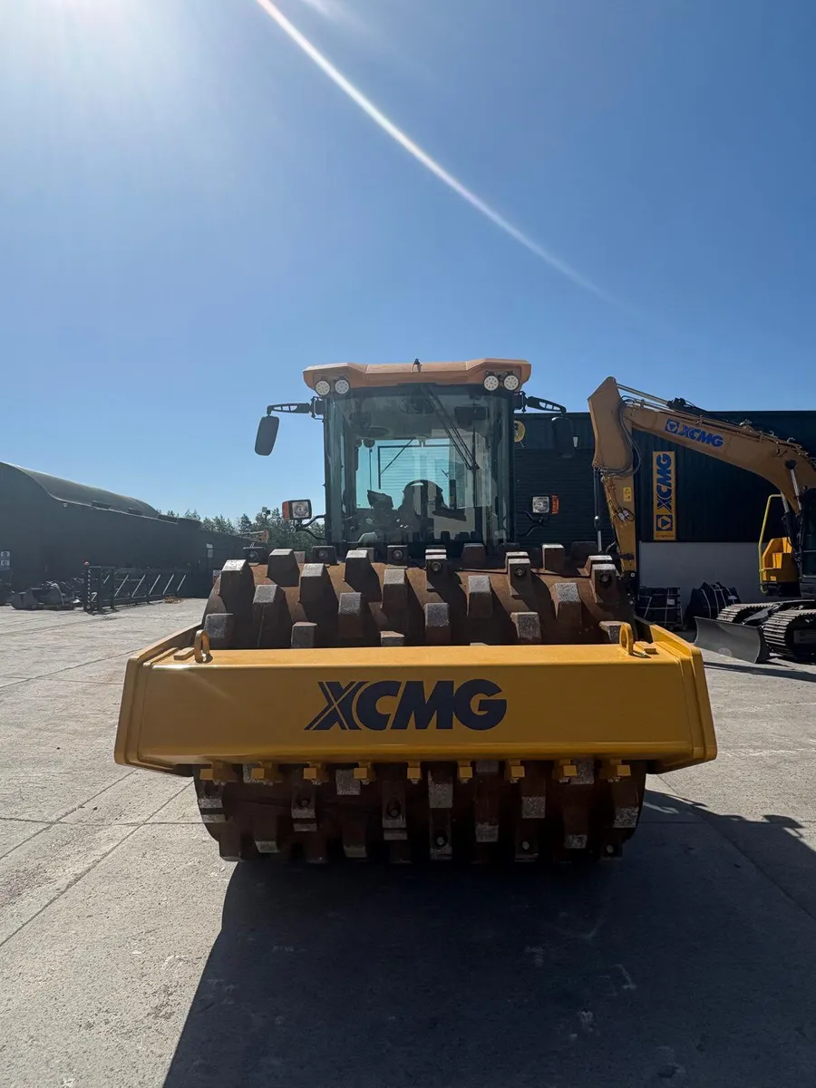 BRAND NEW XCMG XS135PD SINGLE PAD FOOT ROLLER - Image 3