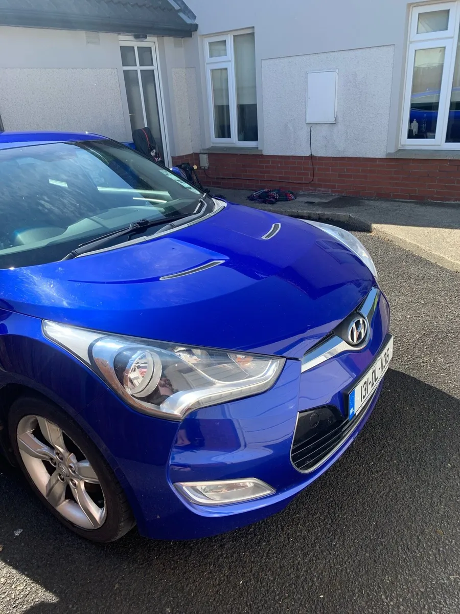 Hyundai Veloster - Image 4