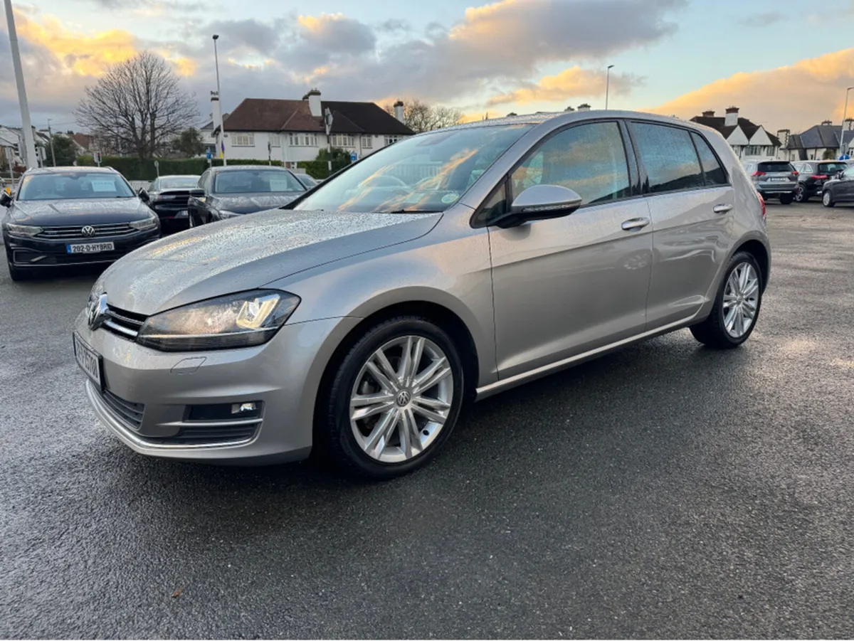Volkswagen Golf 1.4TSI AUTO HIGHLINE - Image 2