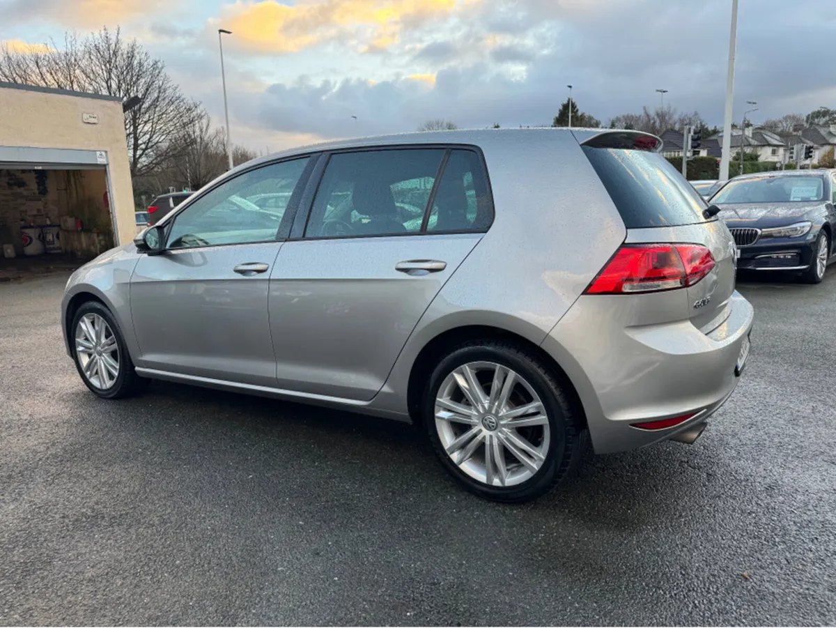 Volkswagen Golf 1.4TSI AUTO HIGHLINE - Image 3