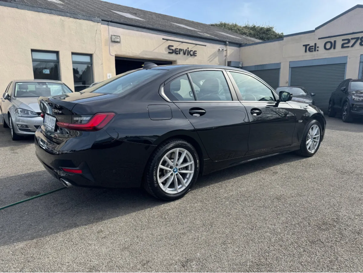 BMW 3-Series 330E SE PRO AUTO - Image 4