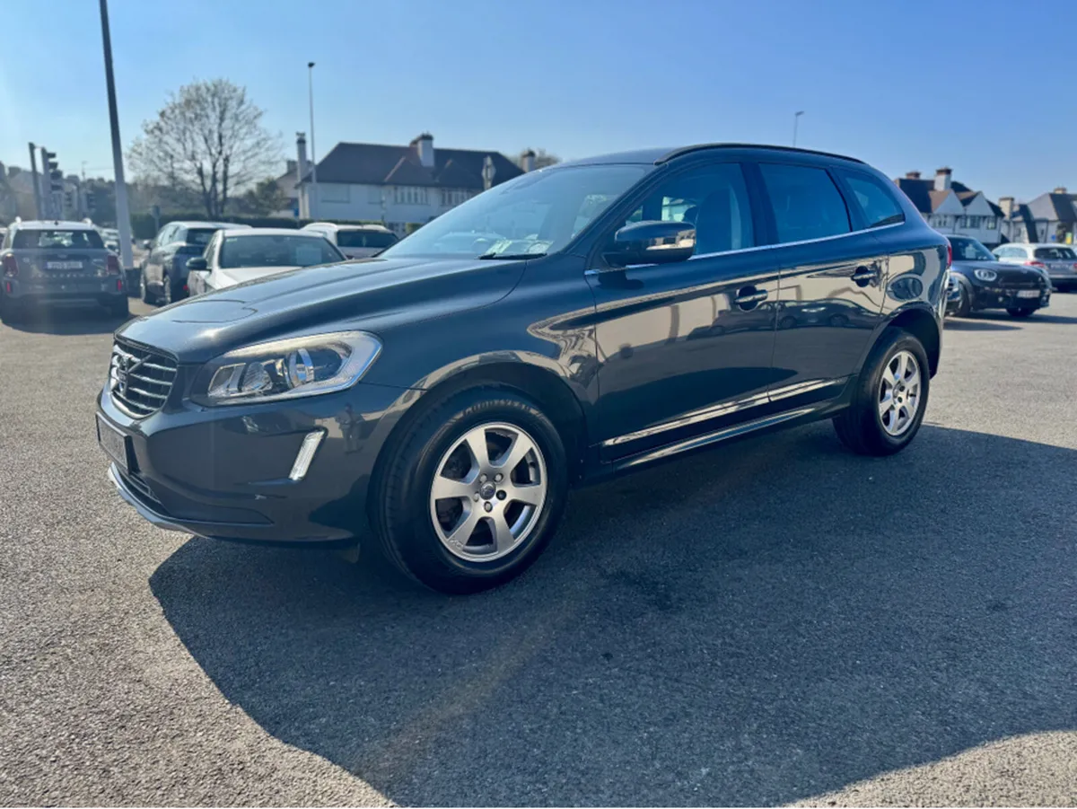 Volvo XC60 D4 FWD SE 5DR - Image 2