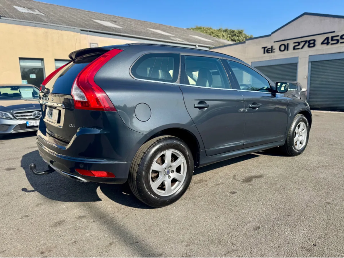 Volvo XC60 D4 FWD SE 5DR - Image 4