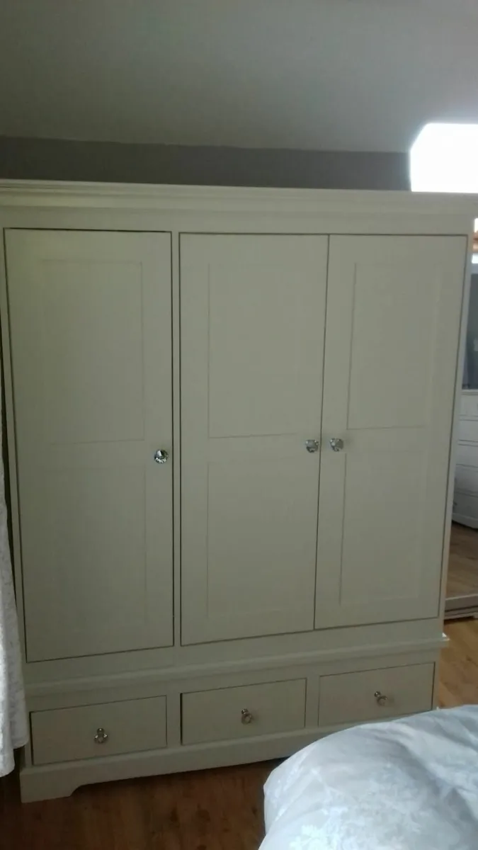 Handmade furniture pine workshop - Image 3