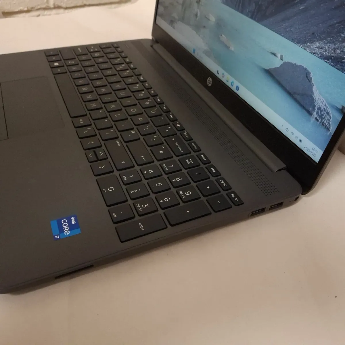 HP 250 G8 Notebook – 11th Gen Intel Core i7 | 16GB - Image 2