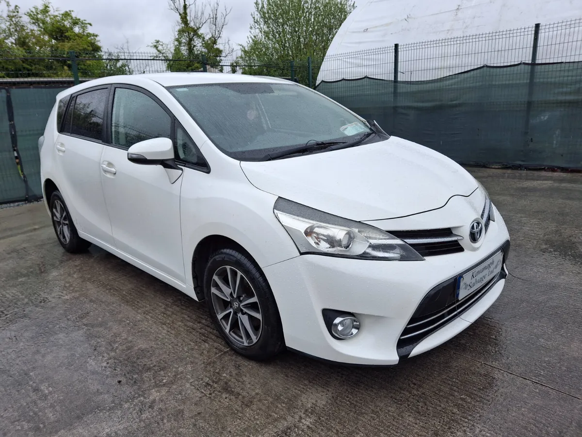 2014 Toyota Verso 7 Seater - Image 2