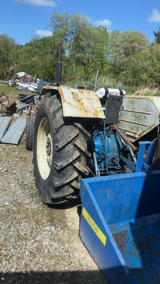 Ford 3600 - Image 4