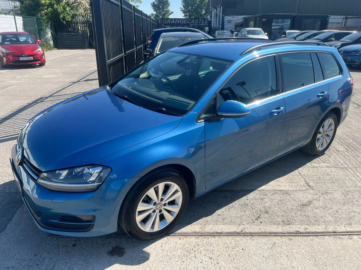 VOLKSWAGEN GOLF 2016, 1.2 TSI 5DR AUTO LOW KMS - Image 3