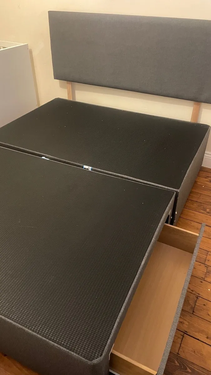 Double bed with storage drawers - Image 4
