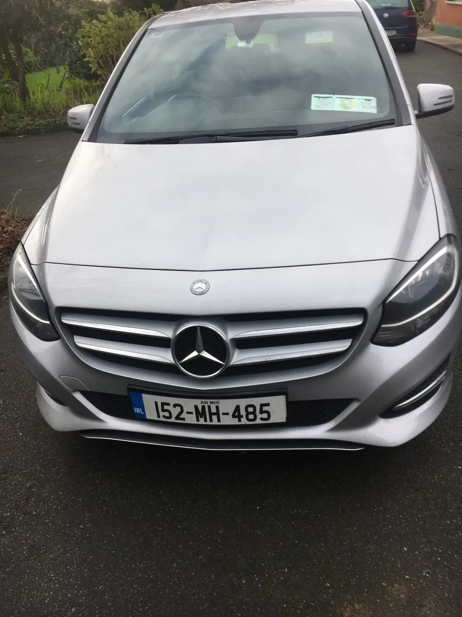 Mercedes-Benz B-Class 2015 - Image 1