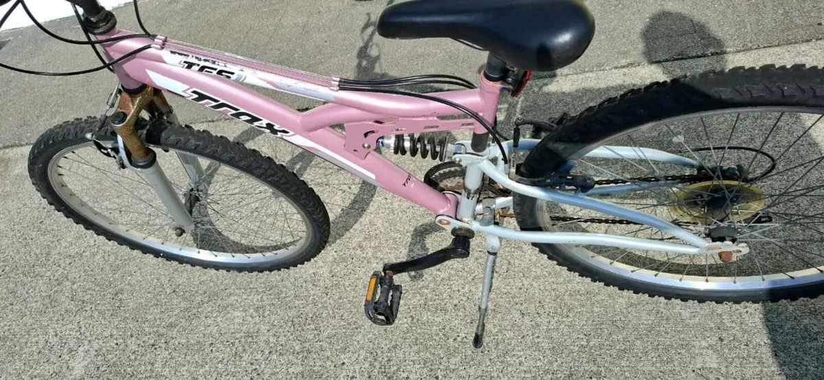 Girls Bike - Image 3