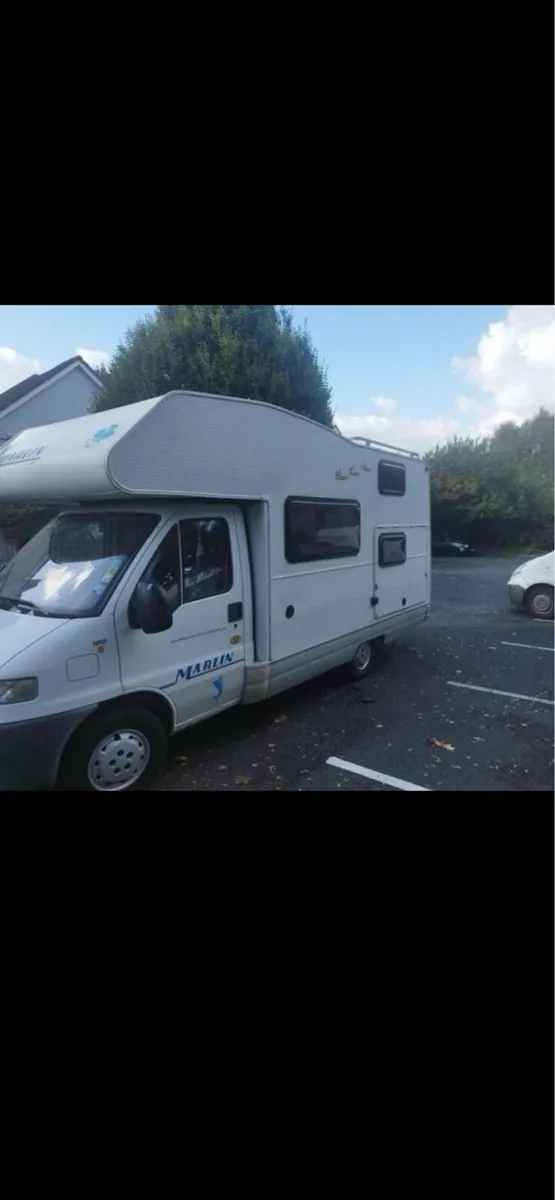 Camper - Image 2