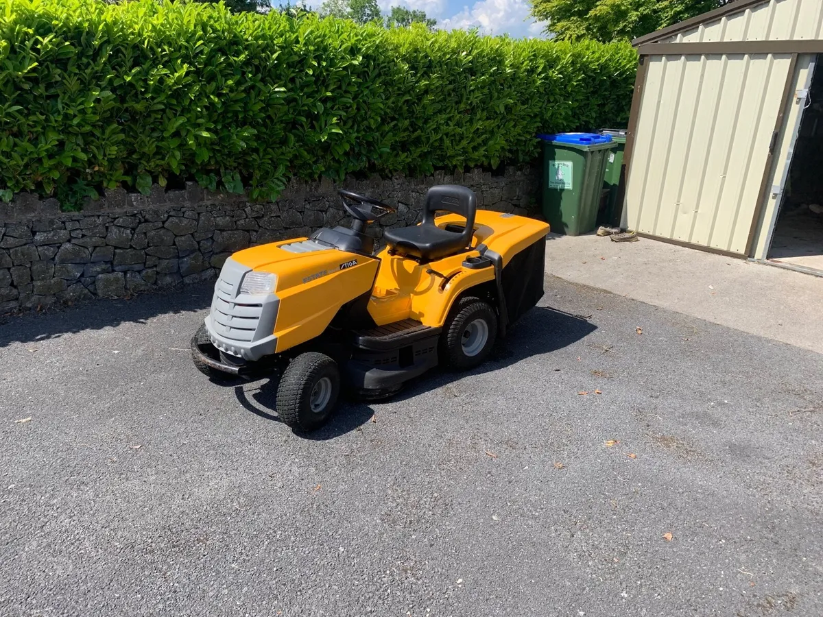 Stiga estate master HST  ride on lawnmowerSOLD - Image 3
