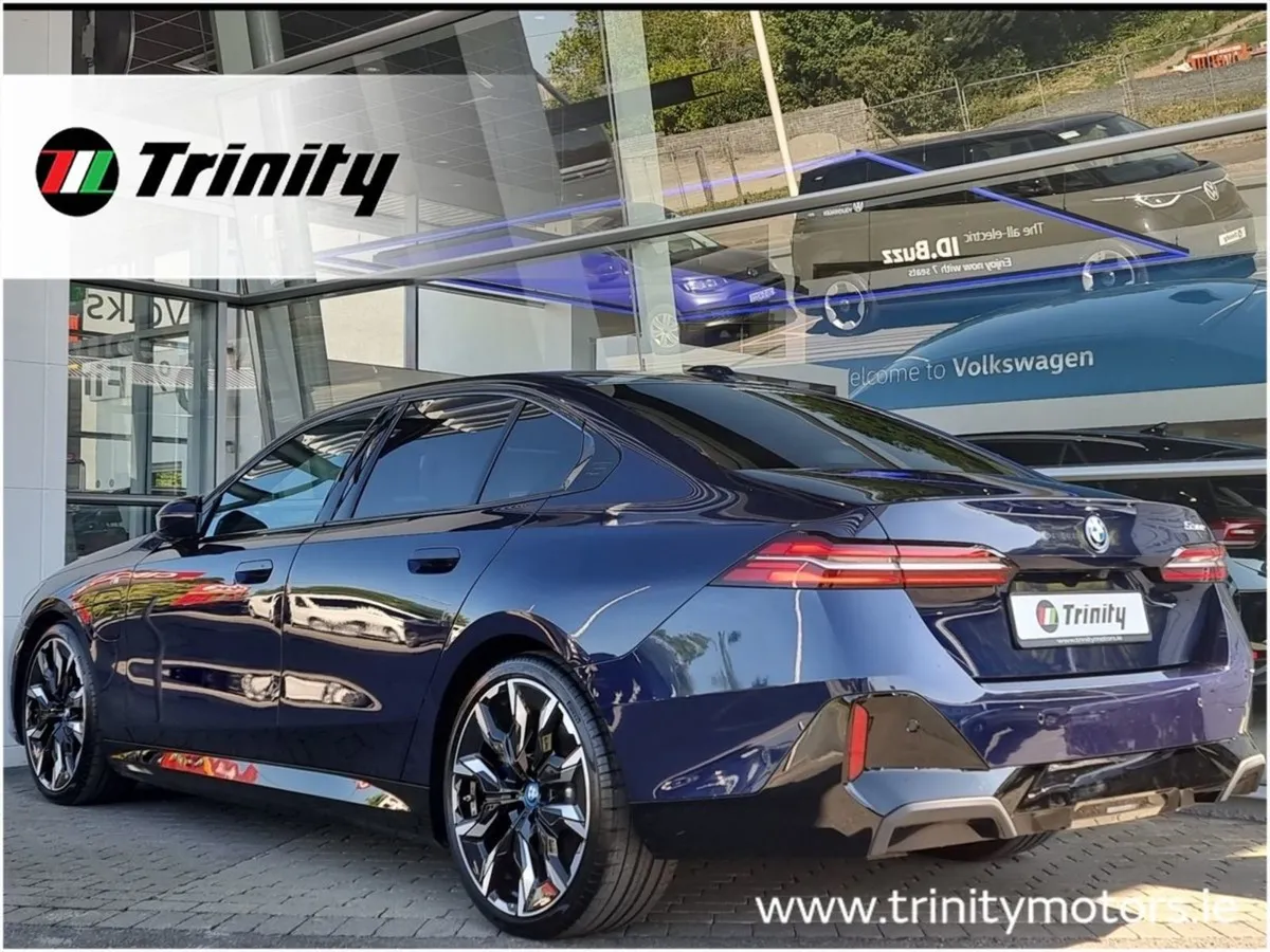 BMW 5 Series M-sport 530e 299BHP Phev Stunning Sp - Image 3