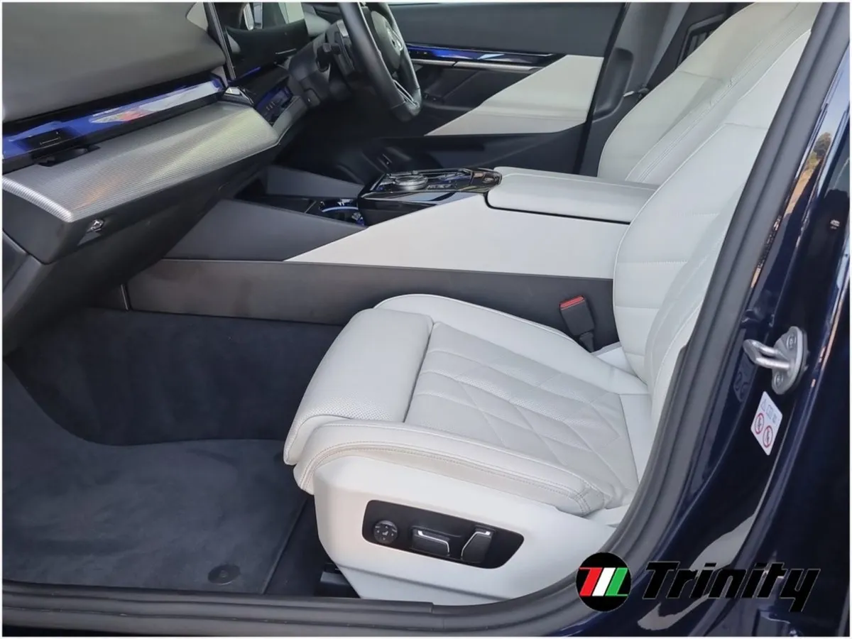 BMW 5 Series M-sport 530e 299BHP Phev Stunning Sp - Image 4